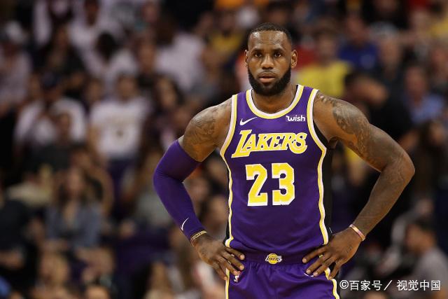 格林26+11火箭力克骑士5连胜 鹈鹕大胜开拓者