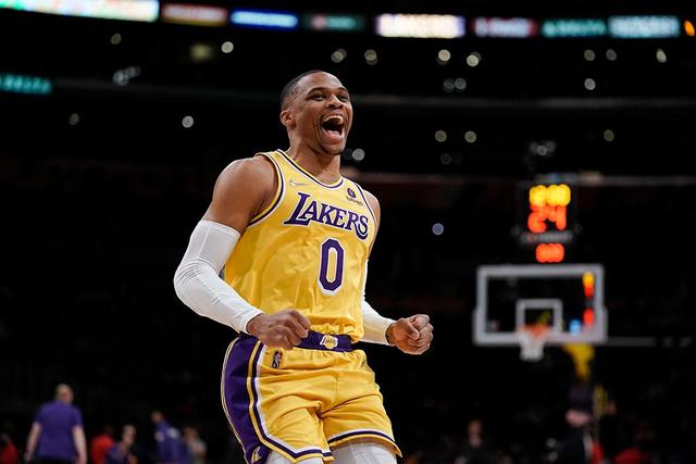 CBA常规赛：辽宁男篮主场战胜南京同曦继续冲击前八